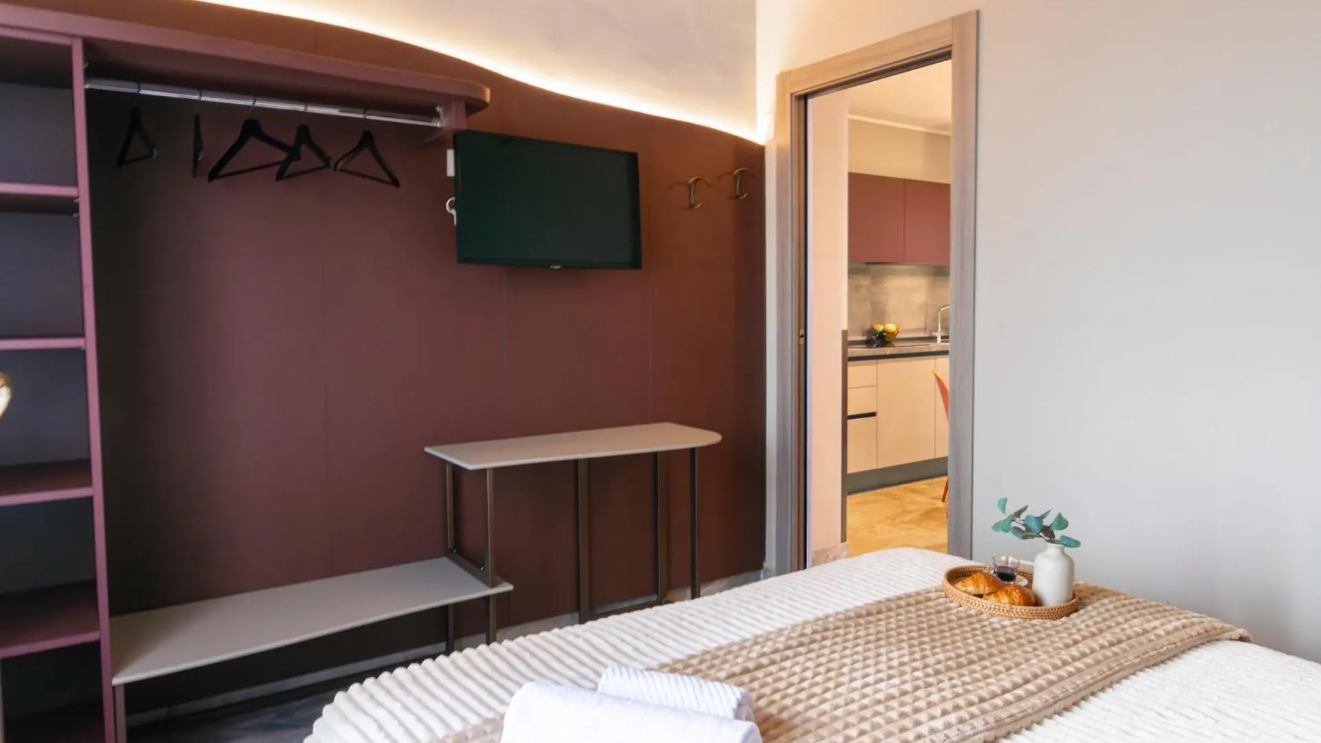 Apartment Miki - Sammartini 33 Milano Italia