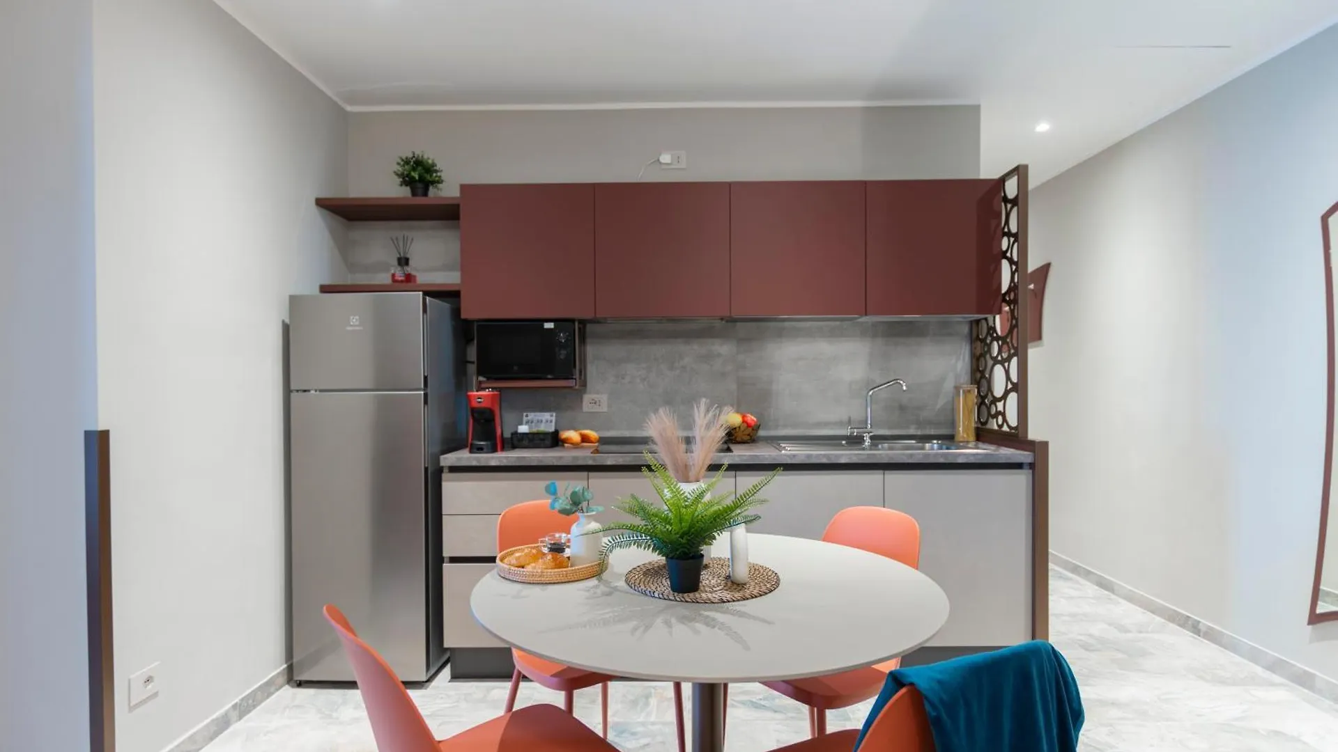Apartment Miki - Sammartini 33 Milano 0*,